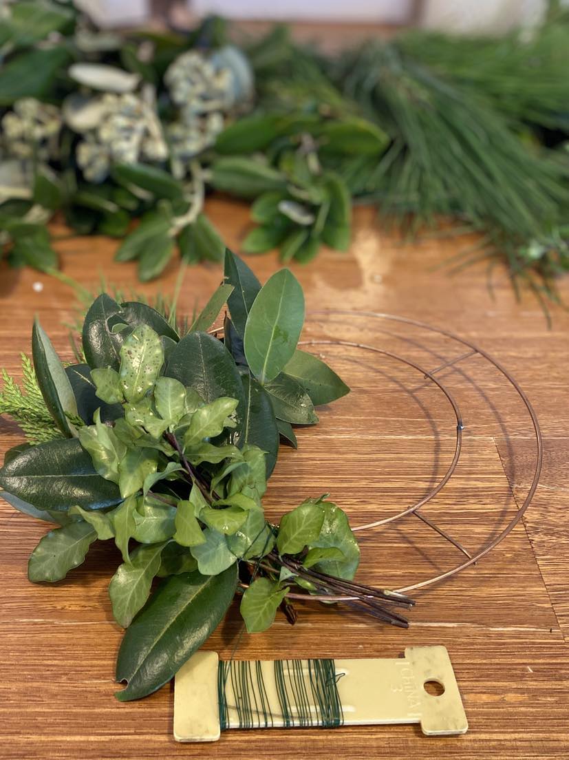 Wreath Kit includes Hurricane Lamp & Pillar Candle - Excludes Foliage