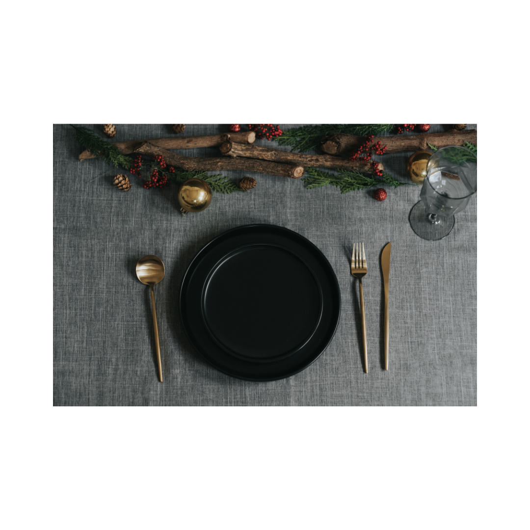 Christmas Table Arrangements