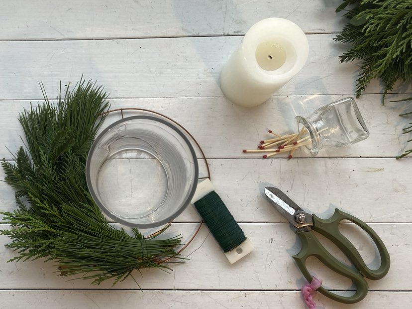 Wreath Kit includes Hurricane Lamp & Pillar Candle - Excludes Foliage